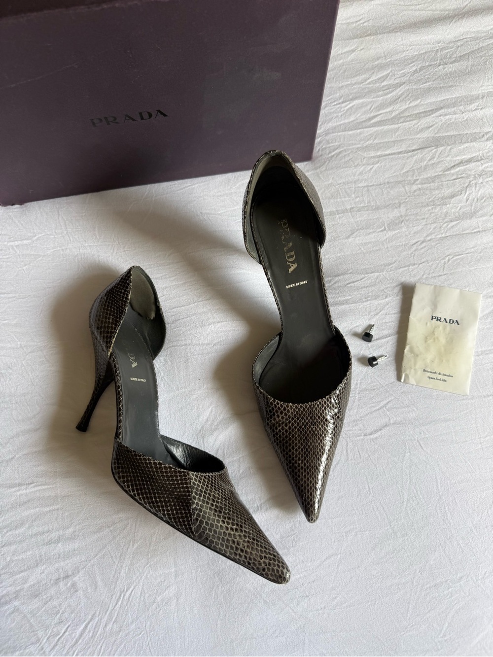 Vintage Prada Grey/Taupe Snakeskin-Textured Leather Pointed-Toe D’Orsay Pumps